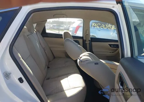 2017 Nissan Altima 2.5 S z USA, uszkodzony, nr VIN 1N4AL3AP3HC275595